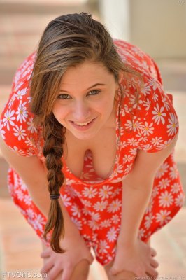 Jonge griet met grote borsten