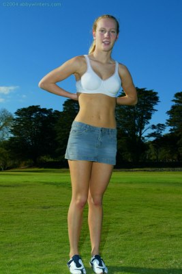 Nicola heeft perfecte tienerborsten