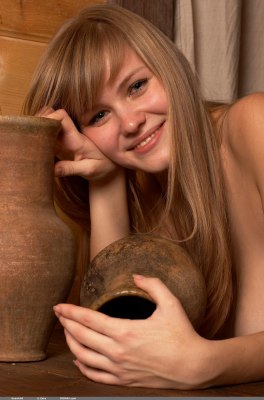 Supergrote natuurlijke borsten tienermeisje