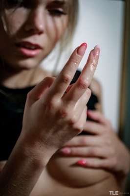 Intieme masturbatie foto