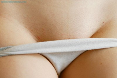 Gladgeschoren voorkant vagina en venusheuvel