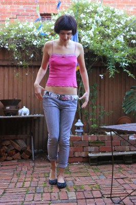 Zij heeft wel echt een heel lekker klein gaatje!