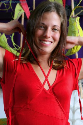 Knap meisje met een prachtig harig poesje