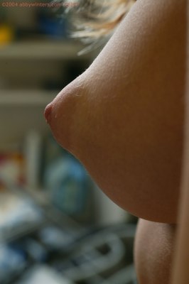 Allermooiste lijf naakt van jong NL meisje Nicola