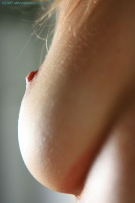 Goudbruine huid door de zon