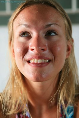 Goudbruine huid door de zon