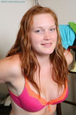 Meisje met kaal kutje