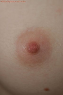 Stralende jonge meid