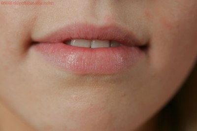 Lieve meid Ashley geeft zich helemaal bloot